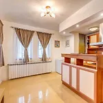 Ξενοδοχείο комплекс райковски ливади 3*