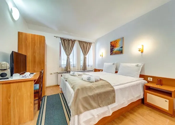 комплекс райковски ливади 3* Pamporovo